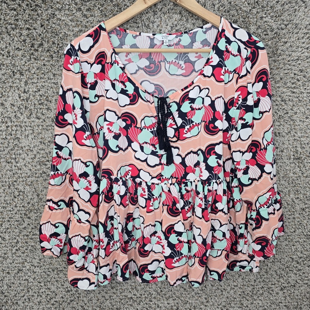 Crown & Ivy Top Womens XL‎ Pink Printed Tassel Bell Sleeve Blouse Casual Ladies